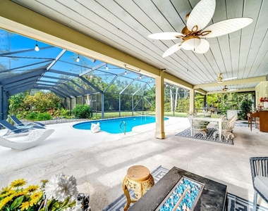 583 Rambling Drive Circle - Photo Thumbnail 23