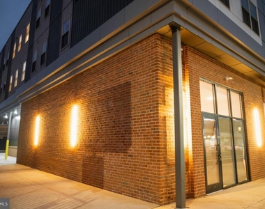 7248 Rising Sun Avenue - Photo Thumbnail 15