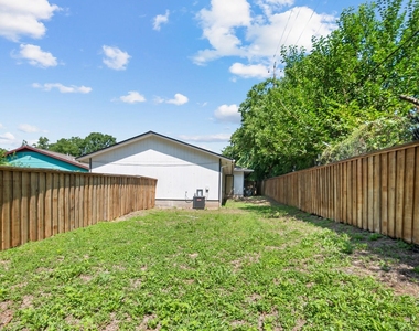 7617 Meador Ave - Photo Thumbnail 19