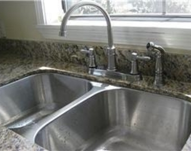 704 Sue Street - Photo Thumbnail 12