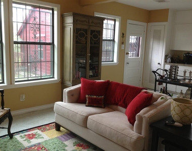 704 Sue Street - Photo Thumbnail 14