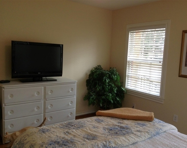 704 Sue Street - Photo Thumbnail 18
