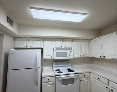 4121 Residence Drive - Photo Thumbnail 4