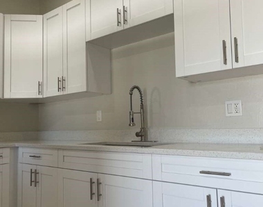 2806/2804 Hawalaska Street - Photo Thumbnail 2