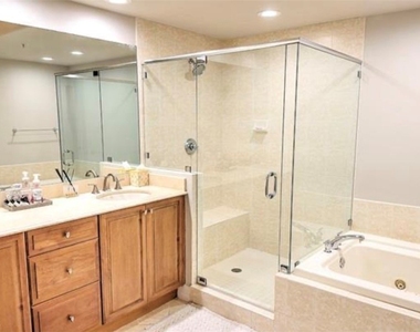 2738 Tiburon Boulevard E - Photo Thumbnail 3