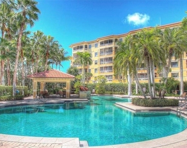 2738 Tiburon Boulevard E - Photo Thumbnail 7