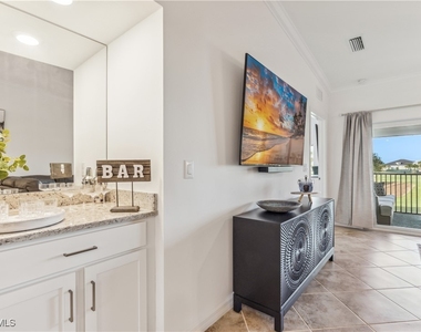 43051 Greenway Boulevard - Photo Thumbnail 5