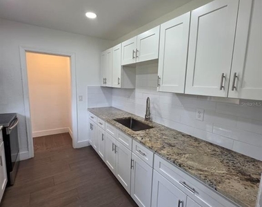1614 N Washington Avenue - Photo Thumbnail 18