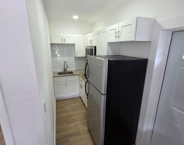 1614 N Washington Avenue - Photo Thumbnail 6