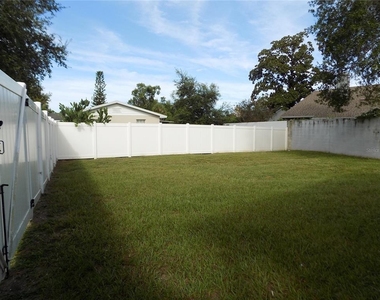 1511 E Horatio Avenue - Photo Thumbnail 26