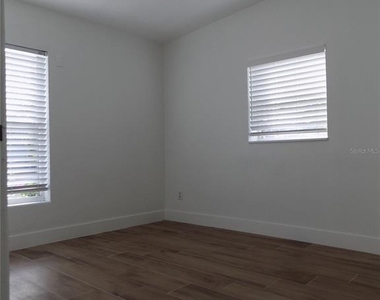 1511 E Horatio Avenue - Photo Thumbnail 19