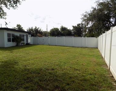 1511 E Horatio Avenue - Photo Thumbnail 28