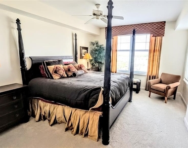 750 N Tamiami Trail - Photo Thumbnail 5