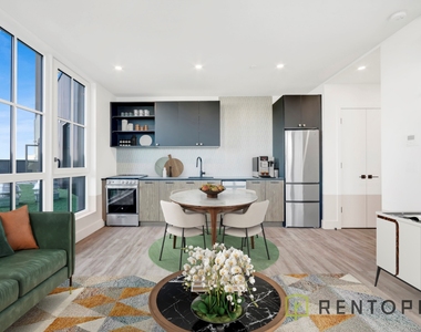668 Bushwick Avenue - Photo Thumbnail 2