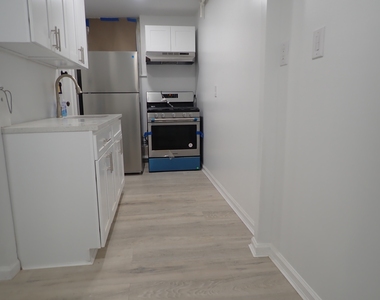 663 East 94th Street - Photo Thumbnail 7