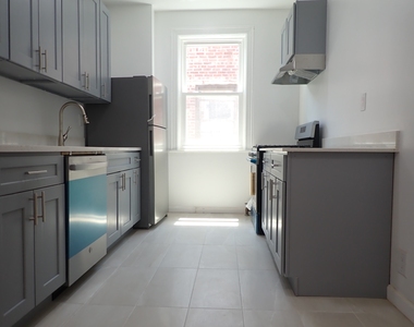 663 East 94th Street - Photo Thumbnail 8