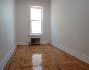 663 East 94th Street - Photo Thumbnail 4