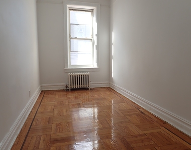 663 East 94th Street - Photo Thumbnail 4