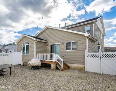 21 Magee Avenue - Photo Thumbnail 21