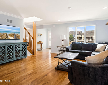 21 Magee Avenue - Photo Thumbnail 5