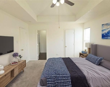 4625 Goldrock Drive - Photo Thumbnail 17