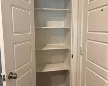 628 Blackland Drive - Photo Thumbnail 6