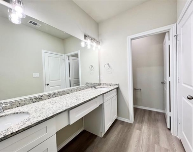 3501 E Renfro Street - Photo Thumbnail 18