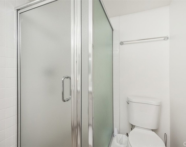 57 Calle Cadiz - Photo Thumbnail 16