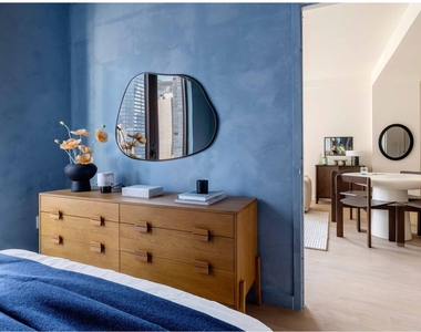 300 E 50th St - Photo Thumbnail 8