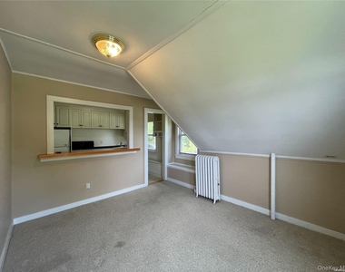 293 W Shore Road - Photo Thumbnail 5