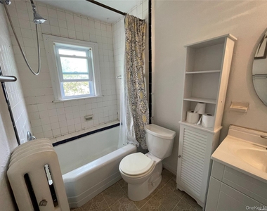 293 W Shore Road - Photo Thumbnail 3