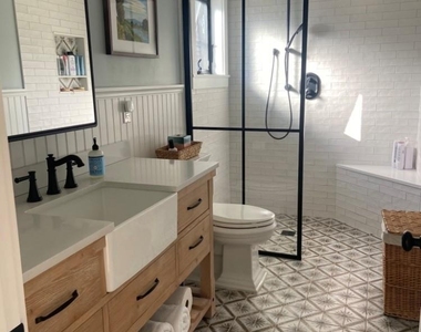 224 Wilmot Road - Photo Thumbnail 3