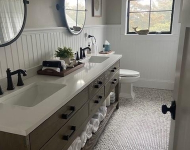 224 Wilmot Road - Photo Thumbnail 6