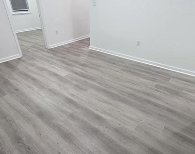 2233 N 16th Street - Photo Thumbnail 6