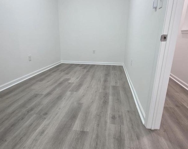 2233 N 16th Street - Photo Thumbnail 17