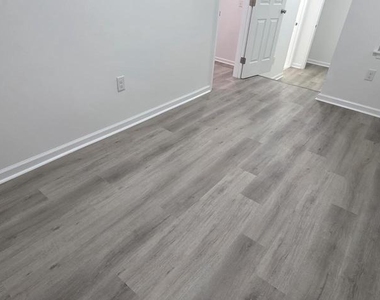2233 N 16th Street - Photo Thumbnail 15