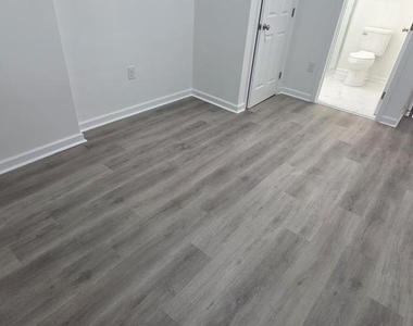 2233 N 16th Street - Photo Thumbnail 18