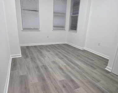 2233 N 16th Street - Photo Thumbnail 16