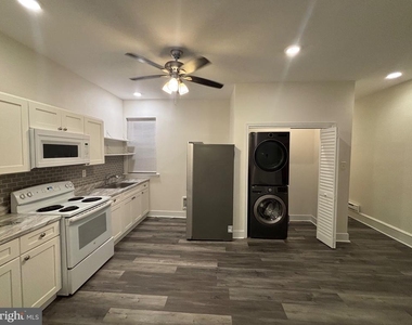 5427 Walnut Street - Photo Thumbnail 6