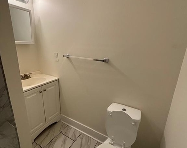 5427 Walnut Street - Photo Thumbnail 11
