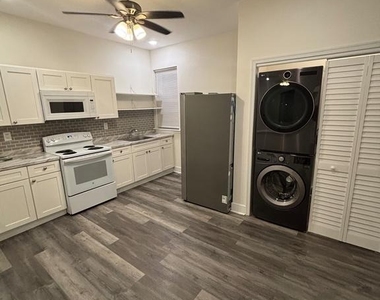 5427 Walnut Street - Photo Thumbnail 4