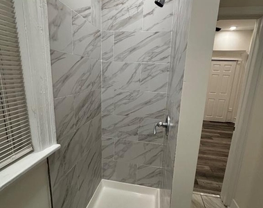 5427 Walnut Street - Photo Thumbnail 15
