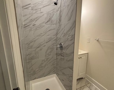 5427 Walnut Street - Photo Thumbnail 10