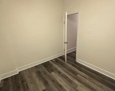 5427 Walnut Street - Photo Thumbnail 21