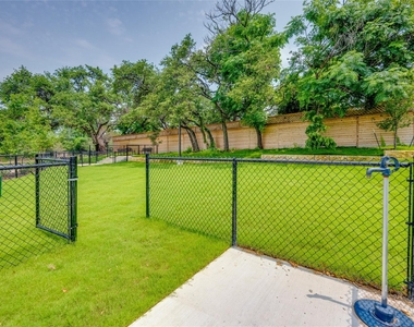 4802 S Congress Ave - Photo Thumbnail 27
