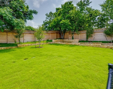 4802 S Congress Ave - Photo Thumbnail 31