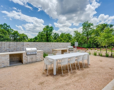4802 S Congress Ave - Photo Thumbnail 36