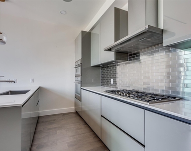 123 Lexington Ave - Photo Thumbnail 2