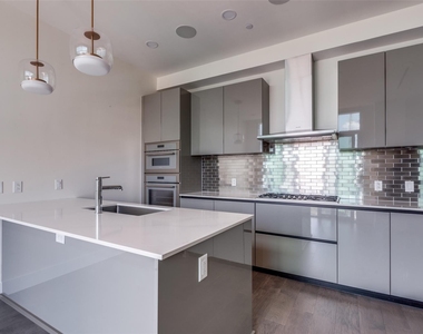 123 Lexington Ave - Photo Thumbnail 1