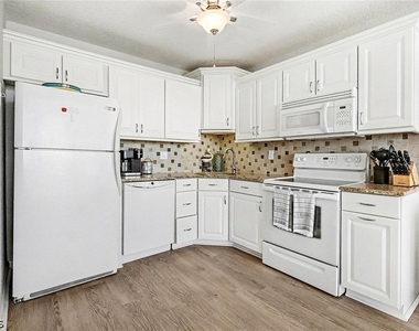 7330 Estero Boulevard - Photo Thumbnail 31
